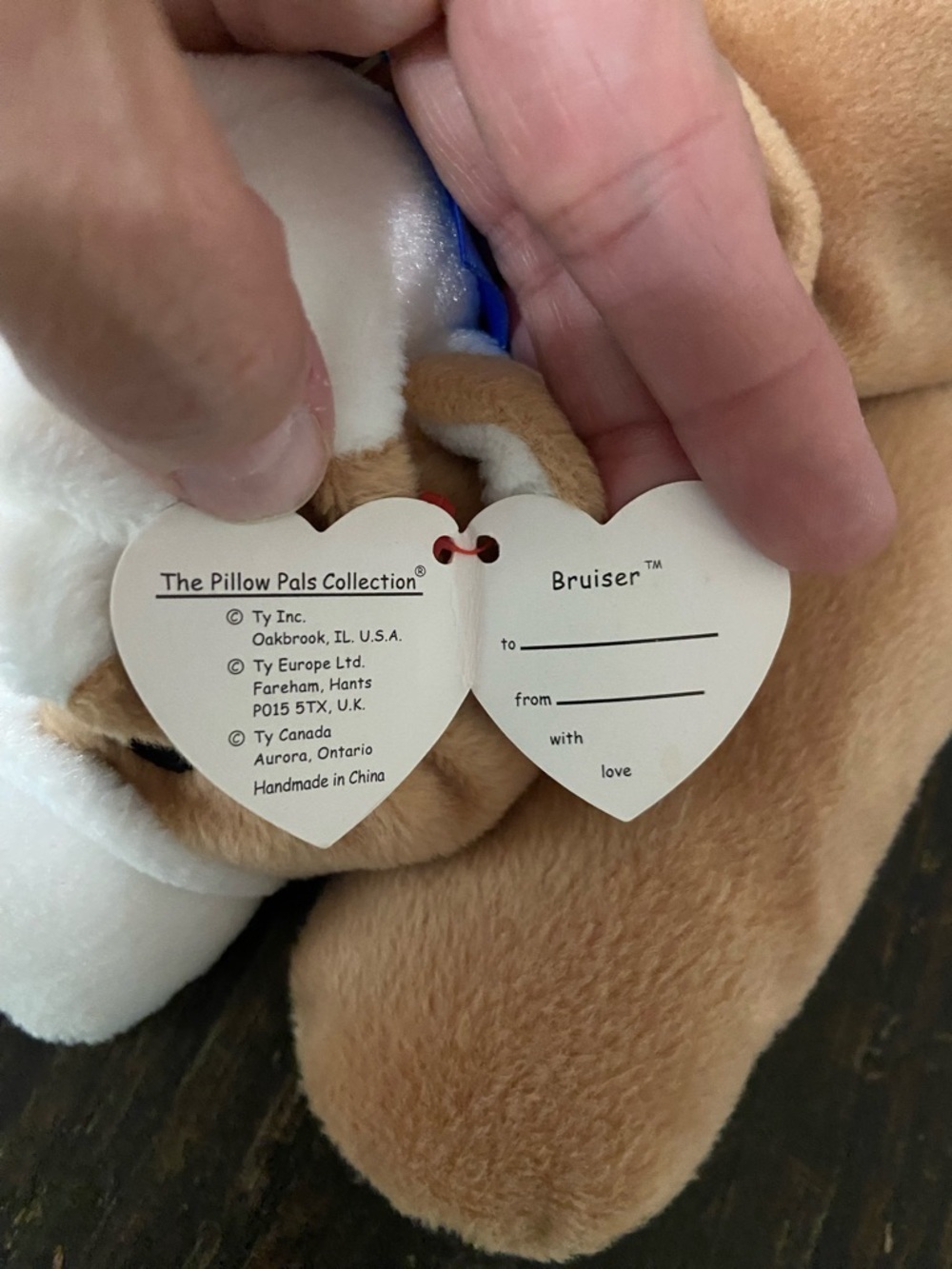 Ty Pillow Pals Collection Bruiser. Tan and White Bulldog Plush with Heart Tag - Picture 4 of 6